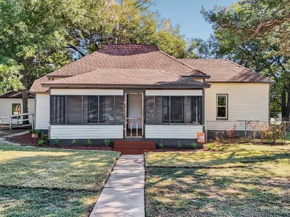 310 W Cherokee St, Cleveland, OK 74020