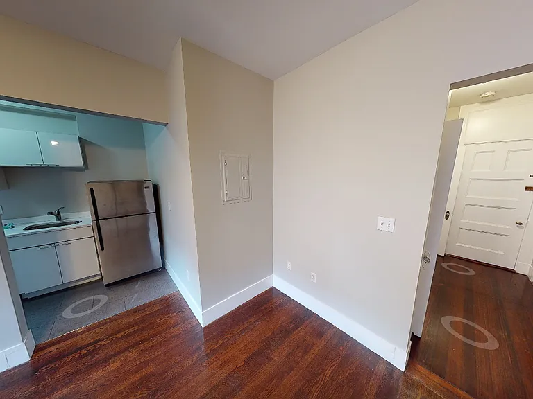 9 Sewall Ave — Photo 71