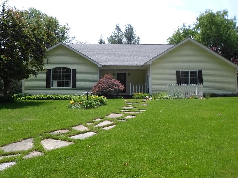 1st image of 7714 Austinridge Dr SE
