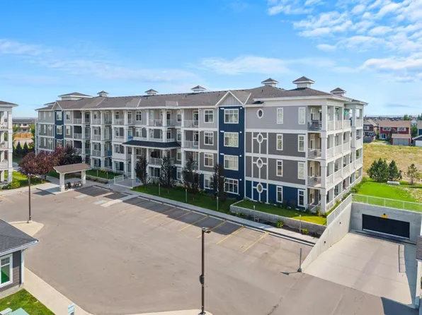 300 N Auburn Meadows Cmn SE #313, Calgary, AB T3M 3E7