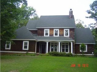 164 Willow Ln, Wetumpka, AL 36092