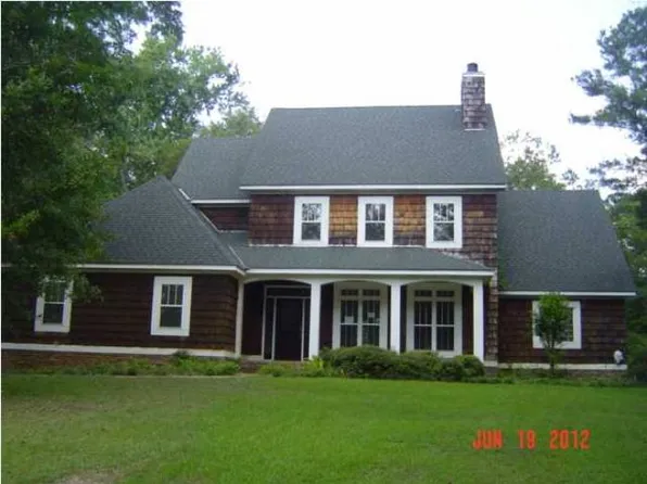 164 Willow Ln, Wetumpka, AL 36092
