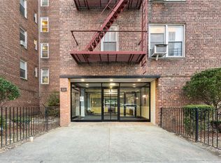 33-04 91st St #3R, Queens, NY 11372