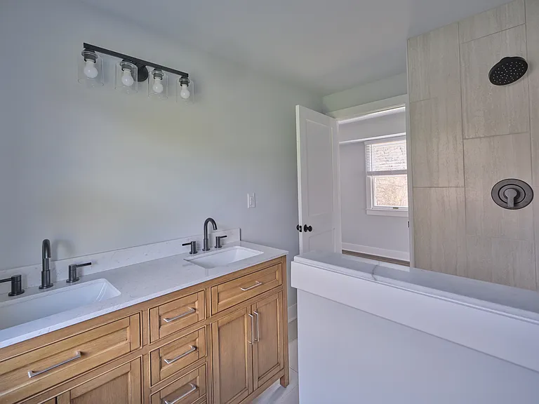 4325 Lehnenberg Rd — Photo 16