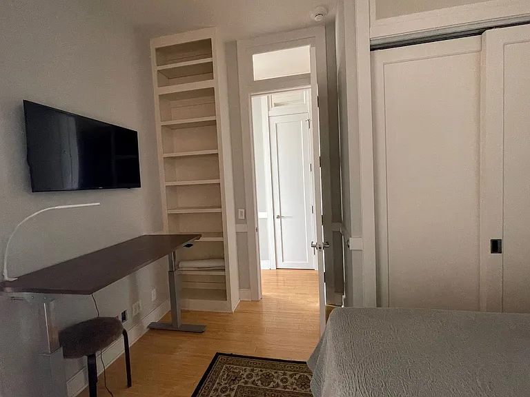 200 River Market Ave #603 — Photo 8