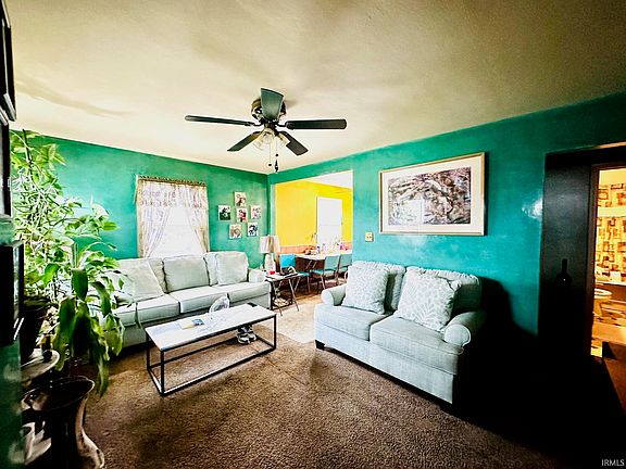 4th image of 2802 Elwood Ave