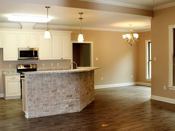 5th image of 509 Nelson Ct