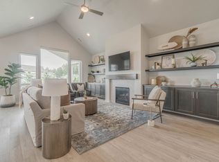 3022 NE Red Jasper Pl, Bend, OR 97702