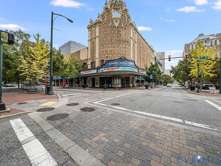230 N 6th St #U325 — Photo 29