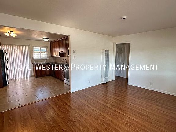 5th image of 604 San Luisito Way #604
