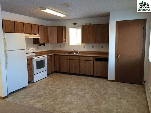 2nd image of 602 Ouida Way