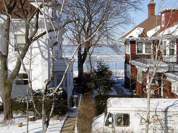 2nd image of 849 Prospect Pl