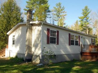 5 Jan Ln, Newmarket, NH 03857