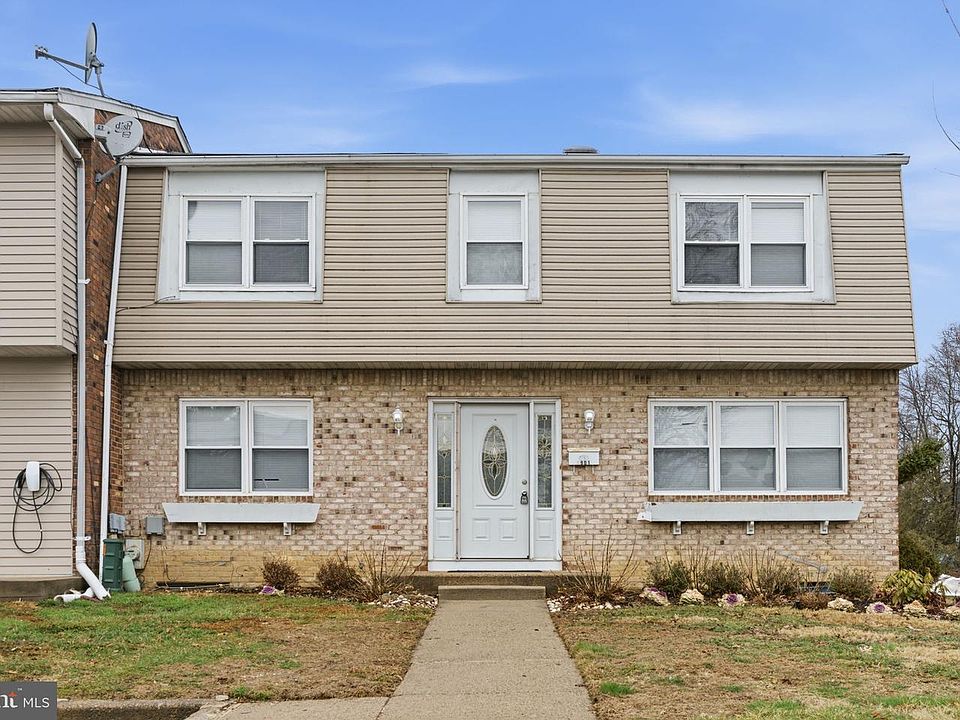 1st image of 1901 Ironwood Ln
