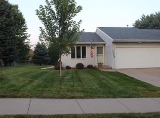 1750 Gryn Dr, Iowa City, IA 52246