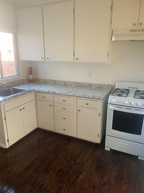 1st image of 141 Donna Dr #141