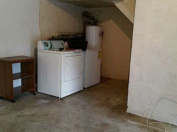 5th image of 2930 E Missionwood Cir #D-111
