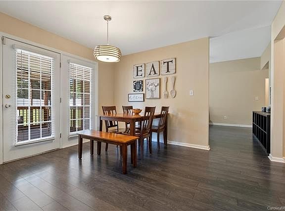 5th image of 5108 Thornhill Dr