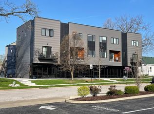 215 S Kansas St, Edwardsville, IL 62025