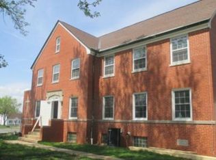 324 S Main St, Columbia, IL 62236
