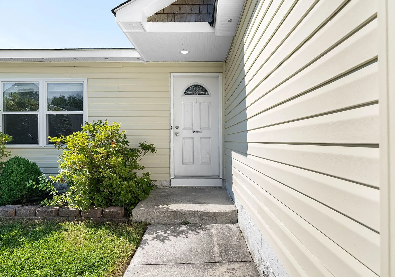 Renovated Ranch!! — Photo 2