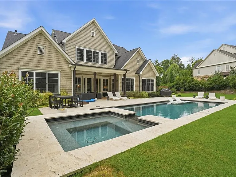 1012 Summit View Ln — Photo 31