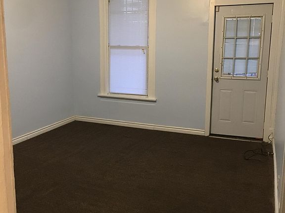 4th image of 5621 S Ashland Ave #2R