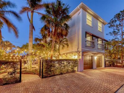 601 Avenida De Mayo, Sarasota, FL, 34242