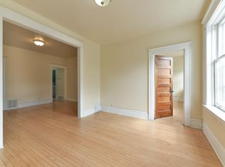 1231 S 8th St, Milwaukee, WI 53204