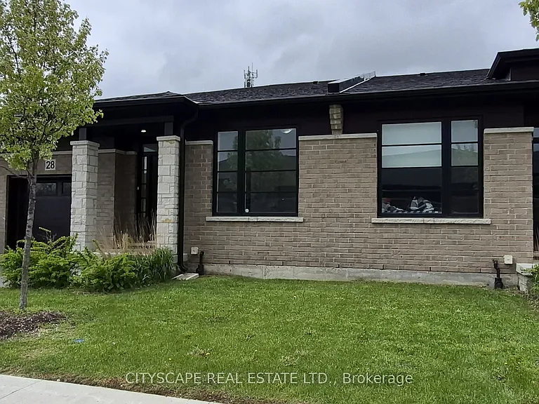 550 Grey St #28 — Photo 3