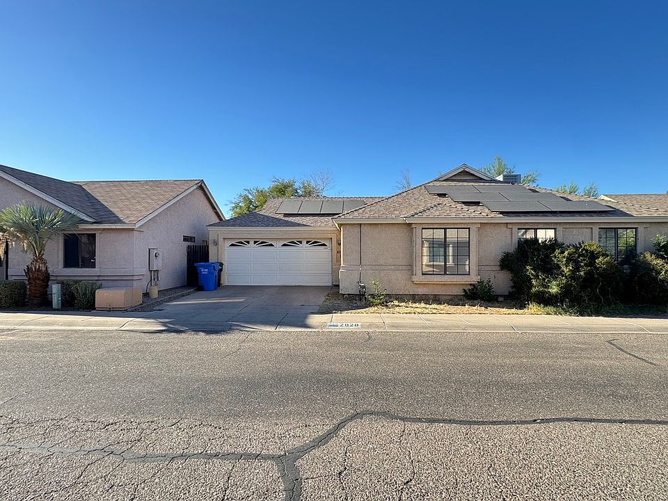 1st image of 2020 W Ronald Rd