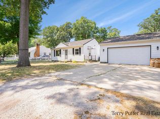 821 West St, Muskegon, MI 49442