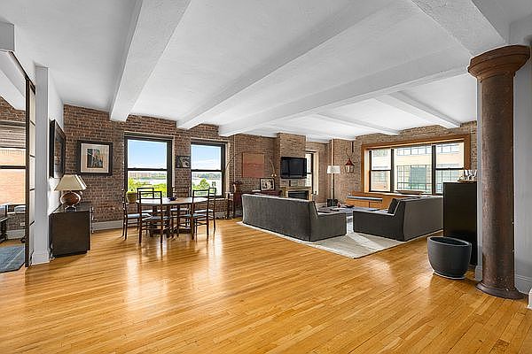 1st image of 380 W 12th St APT 5F