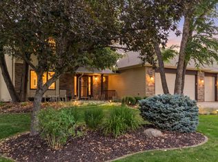 24 Indian Hills Dr, Circle Pines, MN 55014