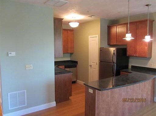 3rd image of 35 Wyman St APT 306