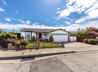 1060 Belleau St, San Leandro, CA 94579