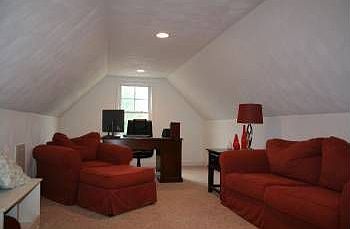 3rd image of 5712 Glen Haven Dr