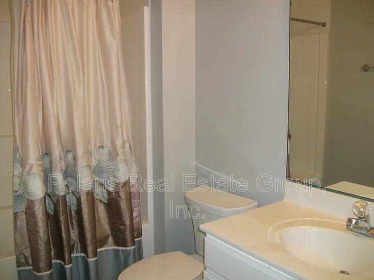 2215 Colfax Ln — Photo 14