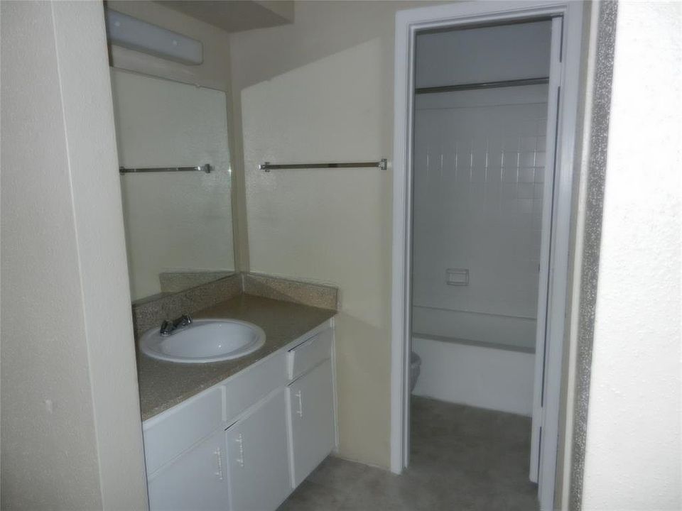 2nd image of 5625 Antoine Dr #1409