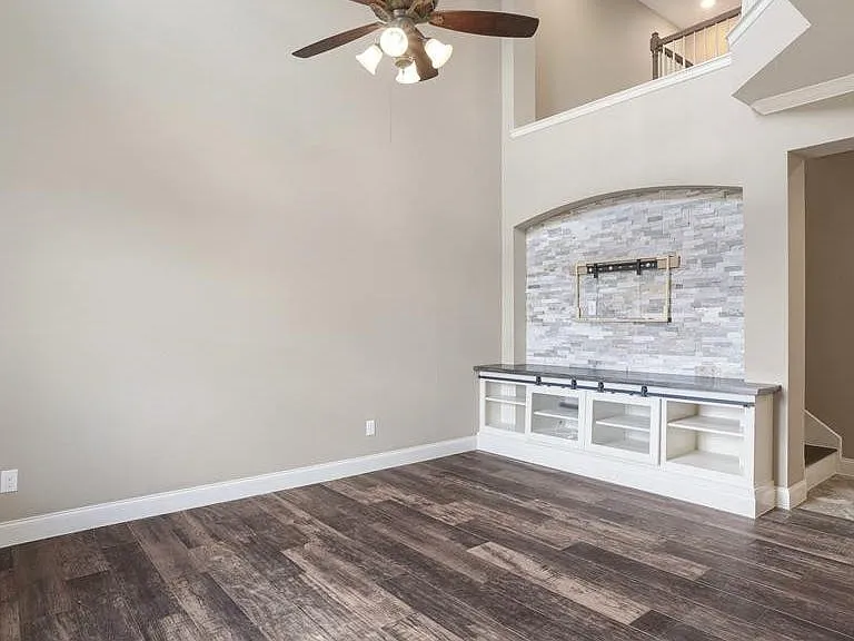 6929 Sandshell Blvd — Photo 50