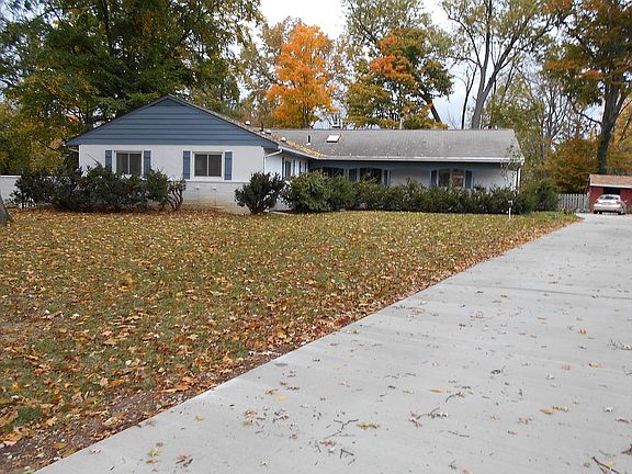 Front lawn, new driveway