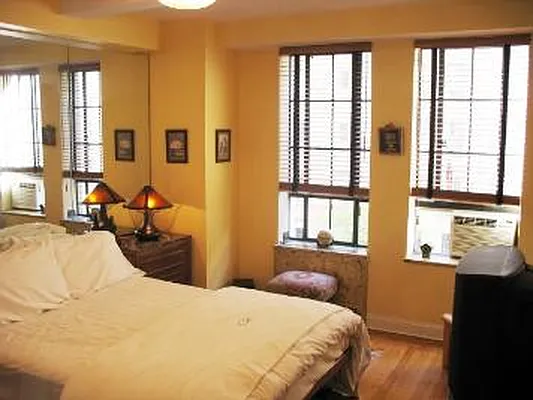 Sold by Corcoran | media 13