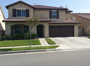 11054 Whitebark Ln, Corona, CA 92883
