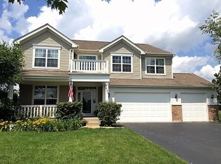2425 Alan Dale Ln, Yorkville, IL 60560