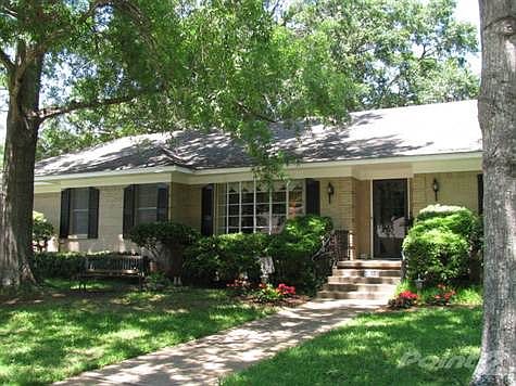 1st image of 611 Trenton Dr