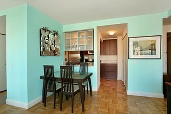 Rented by Corcoran | media 18