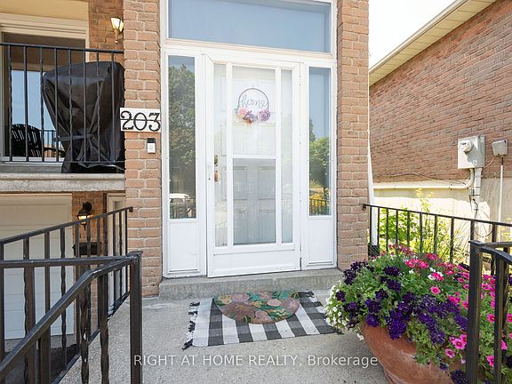 3rd image of 203 Robert Hicks Dr