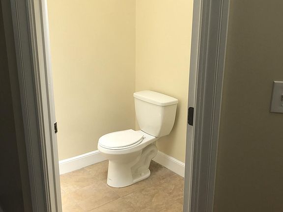 4th image of 3027 22nd St APT 3