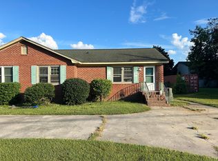(Undisclosed Address), Greenville, NC 27834
