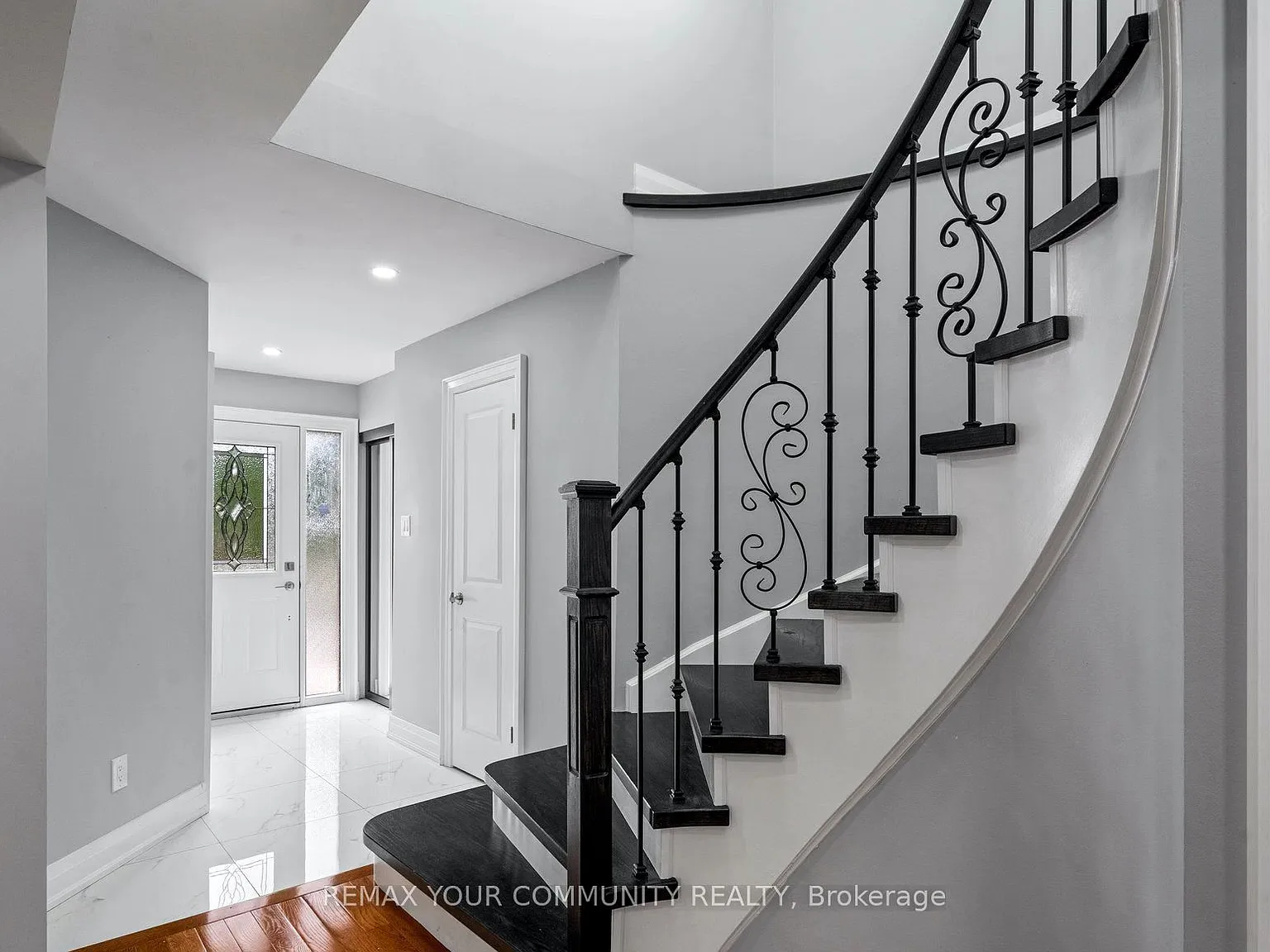3 bed, $3,500 — Photo 3